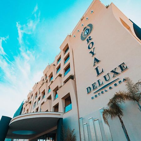 Готель Royal G Deluxe Shkallnur Екстер'єр фото